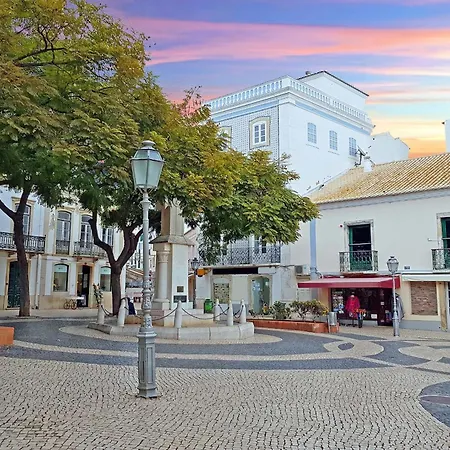 Governors Row Lejlighed