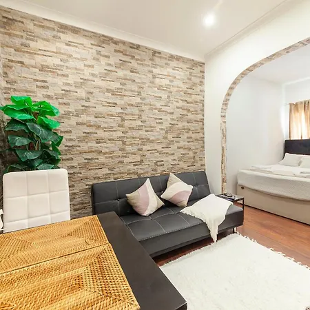 Governors Row Apartment