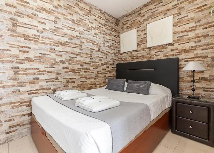 Governors Row דירה *