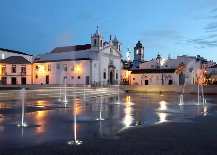 Governors Row דירה *